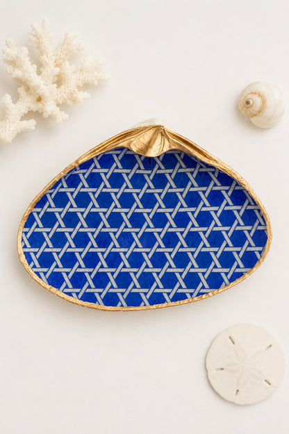 Decoupage Clam Shell Jewelry Dish – Blue & Silver Weave Design, Beach House Decor