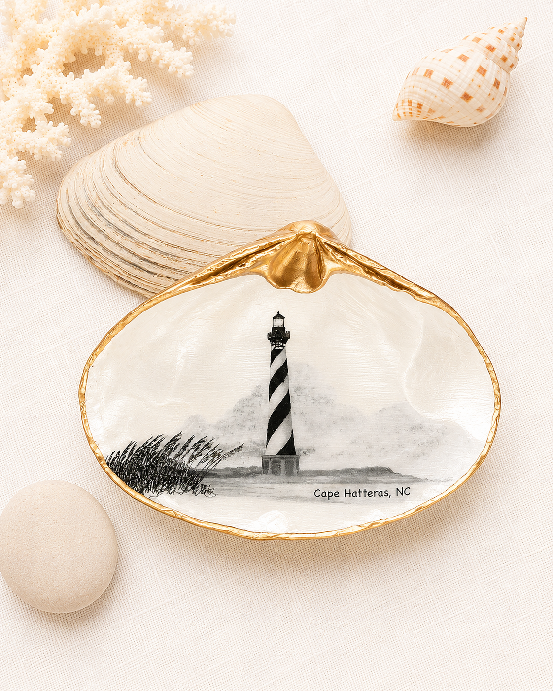 Decoupage Clam Shell Trinket Dish Cape Hatteras Lighthouse Art