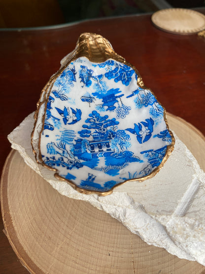 Decoupage Chinoiserie Oyster Shell Ring Dish – Coastal Jewelry Holder, Hostess Gift