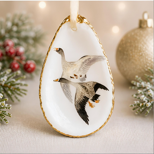 Snow Geese Oyster Shell Ornament, Waterfowl Lover Gift, Holiday Decor, Christmas Keepsake