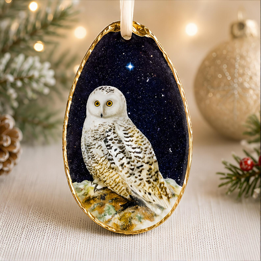 Snowy Owl Oyster Shell Ornament, Bird Lover Gift, Winter Woodland Decor, Christmas Keepsake