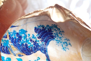 Decoupage Clam Shell Great Wave Art