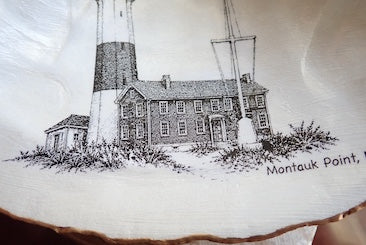 Decoupage Clam Shell Trinket Dish Montauk Lighthouse Art