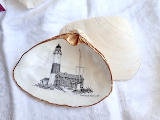 Decoupage Clam Shell Trinket Dish Montauk Lighthouse Art