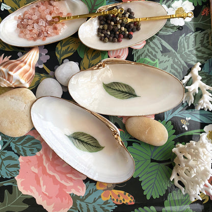 Handcrafted Clam Shell Salt and Pepper Dishes – Beach House Table Decor