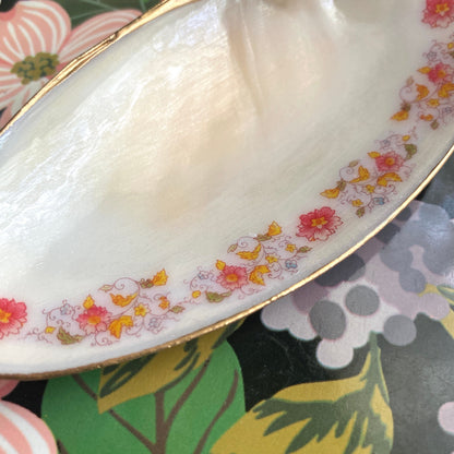 Decoupage Floral Clam Shell Ring Dish – Coastal Jewelry Holder, Nautical Gift