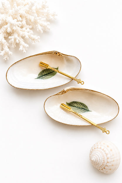 Handcrafted Clam Shell Salt and Pepper Dishes – Beach House Table Decor