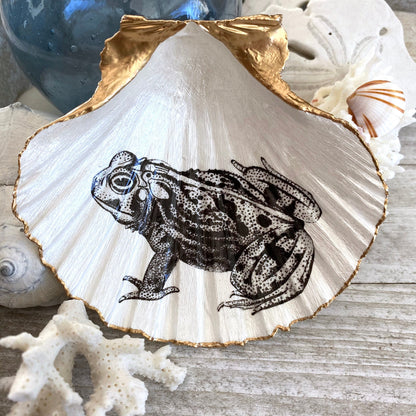 Decoupage Scallop Shell Trinket Dish Vintage Frog Art