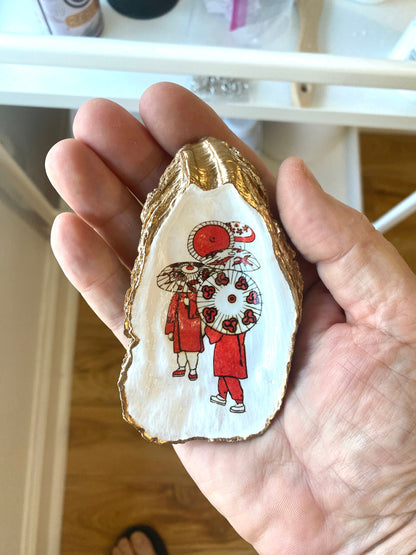 Decoupage Oyster Shell Trinket Dish – Vintage Asian Art, Beach House Accent