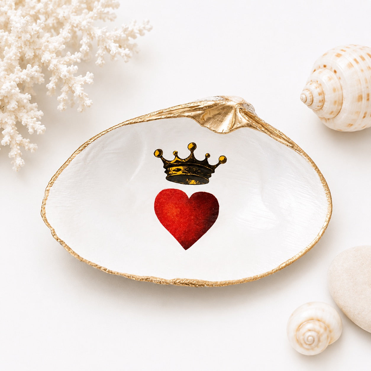 Decoupage Clam Shell Jewelry Dish – Heart & Crown Motif, Valentine's Day Gift