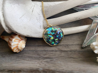 Hand Made Real Seashell Abalone Shell Pendant Necklace